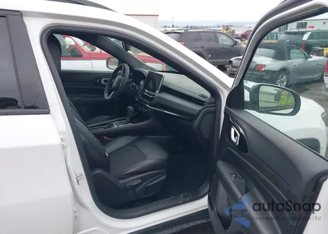 2025 Jeep Compass Latitude 4X4 z USA, uszkodzony, nr VIN 3C4NJDBN0ST598244